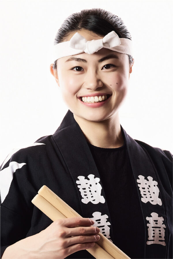 勝部しずく